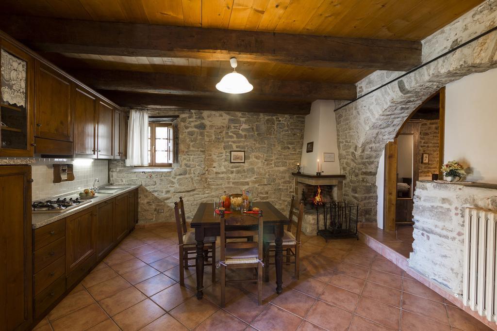 Agriturismo Monte Acuto Umbertide Chambre photo